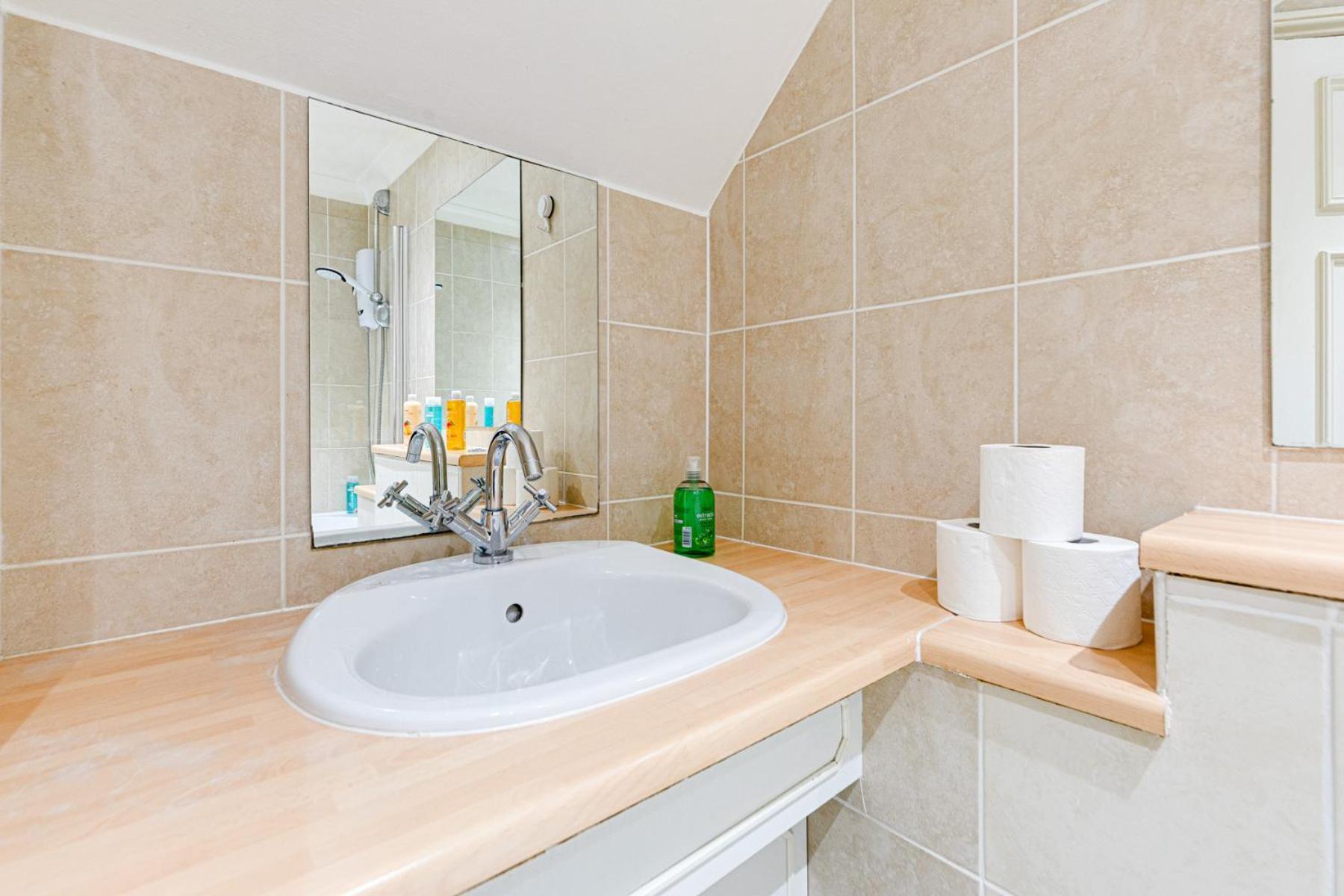 Luxstay2 Earls Court Apartment - Sleeps Up To 8 London Kültér fotó